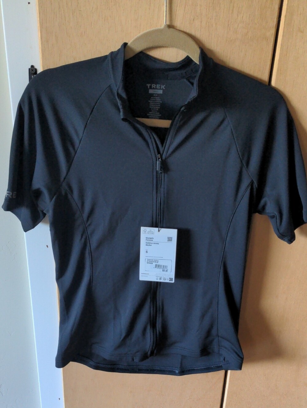 Trek Solstice Women's Short-Sleeve Cycling Jersey in Black